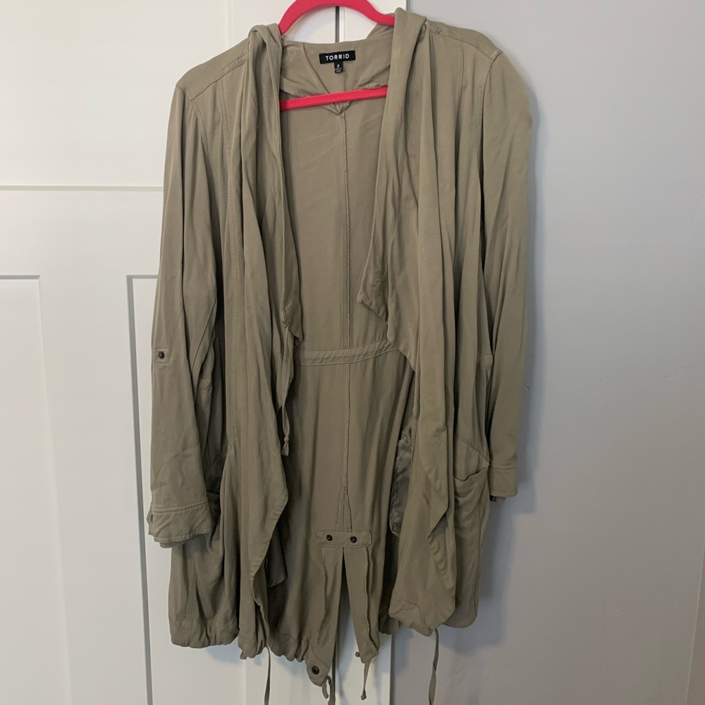 Utility jacket in olive green